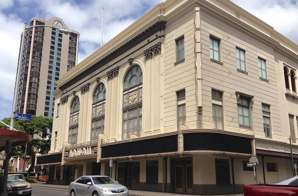 hawaii-theatre-corner, seen on the Honolulu Architectural Walking Tour