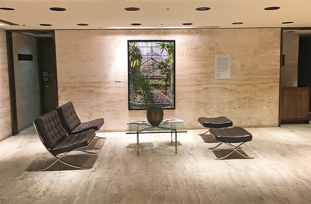 The lobby to The Four Seasons Restaurant, New York